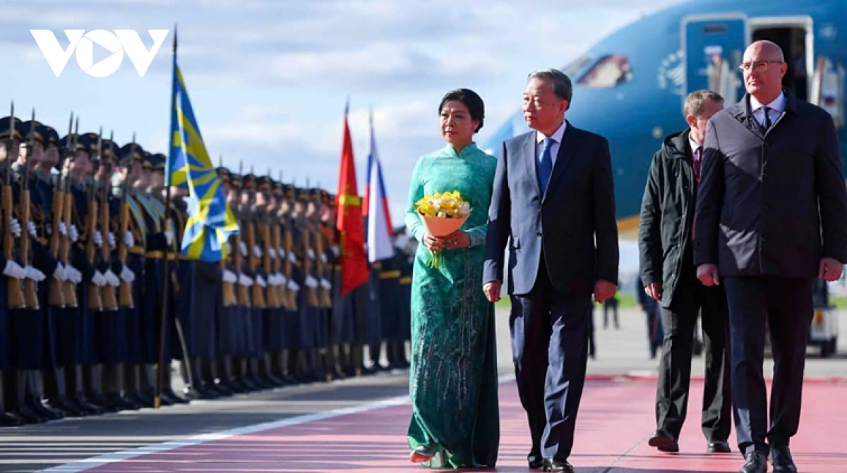 Party General Secretary To Lam begins Russia visit